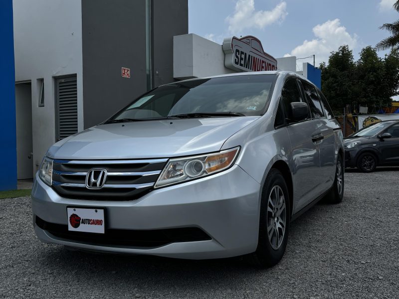 Honda Odyssey LX 2011