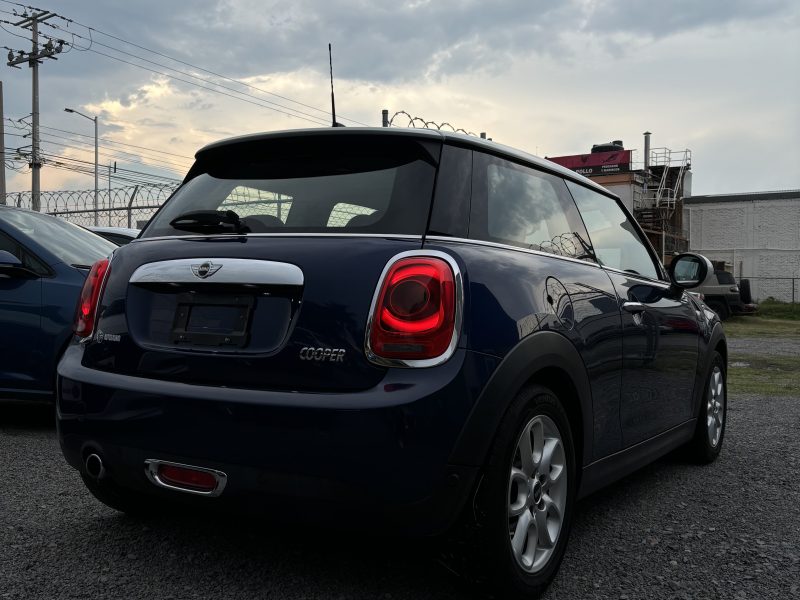 Mini Cooper Pepper 2015