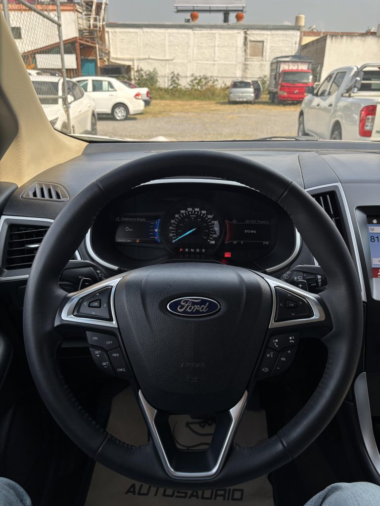 Ford Edge SEL Plus 2017