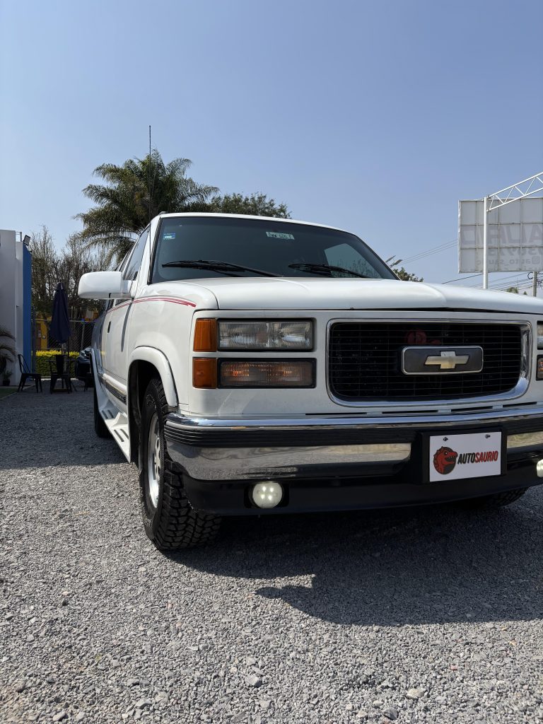 Chevrolet Suburban 1996
