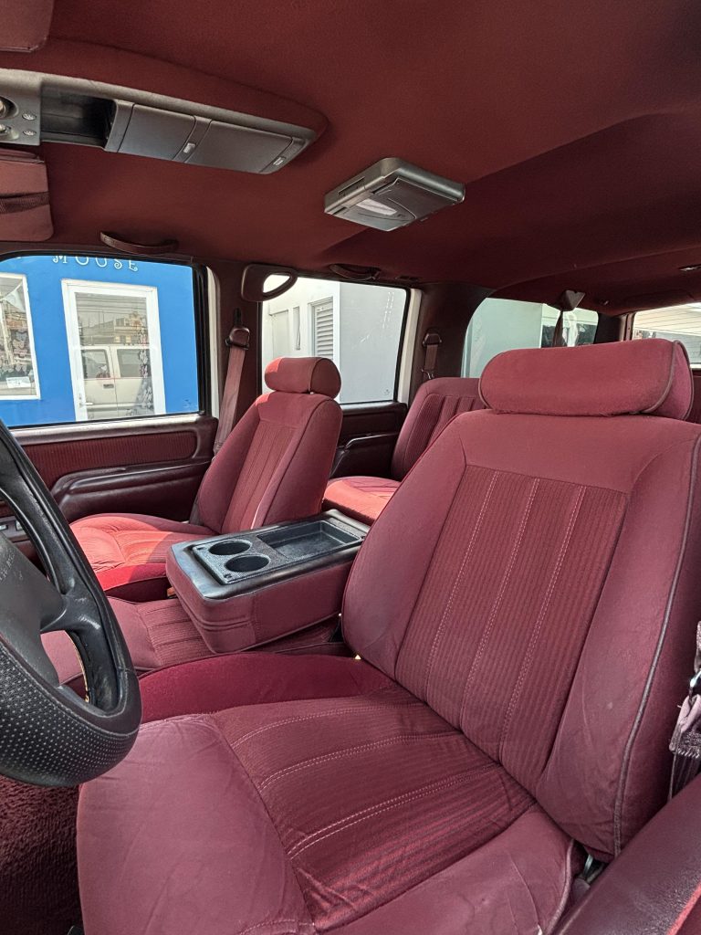 Chevrolet Suburban 1996