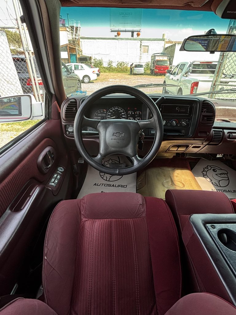 Chevrolet Suburban 1996