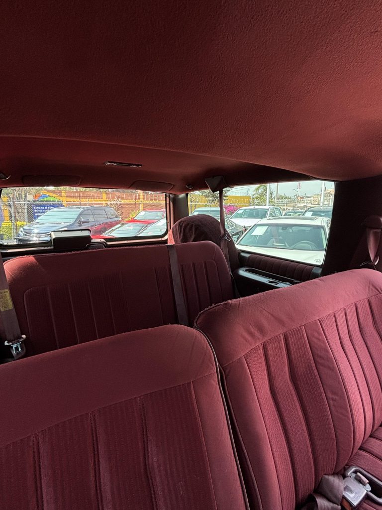 Chevrolet Suburban 1996