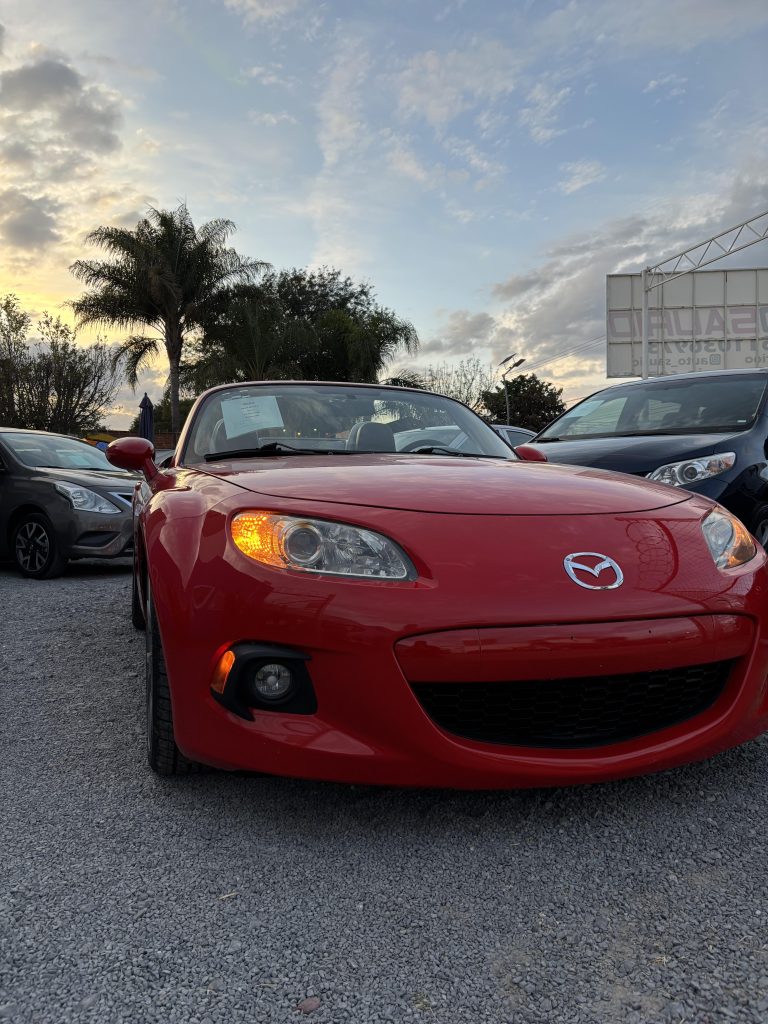 Mazda MX-5 Miata 2014