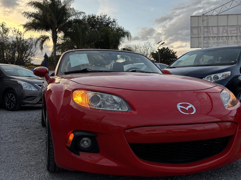 Mazda MX-5 Miata 2014