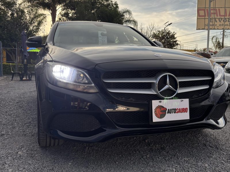 Mercedes-Benz C180 CGI 2015