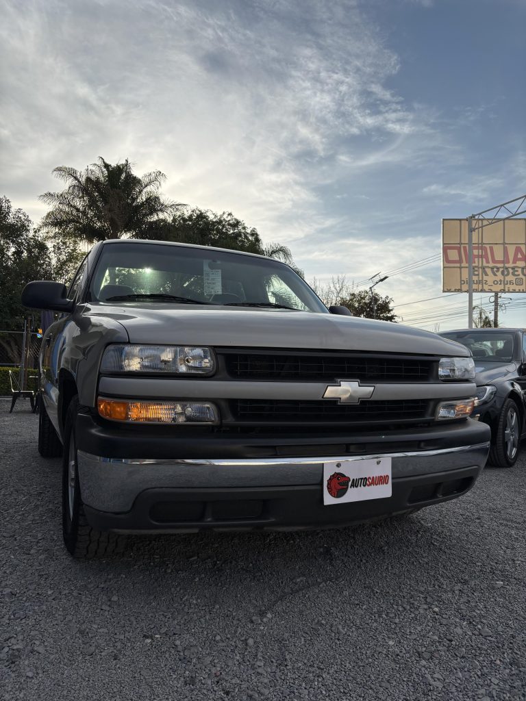 Chevrolet Silverado 2500 2000