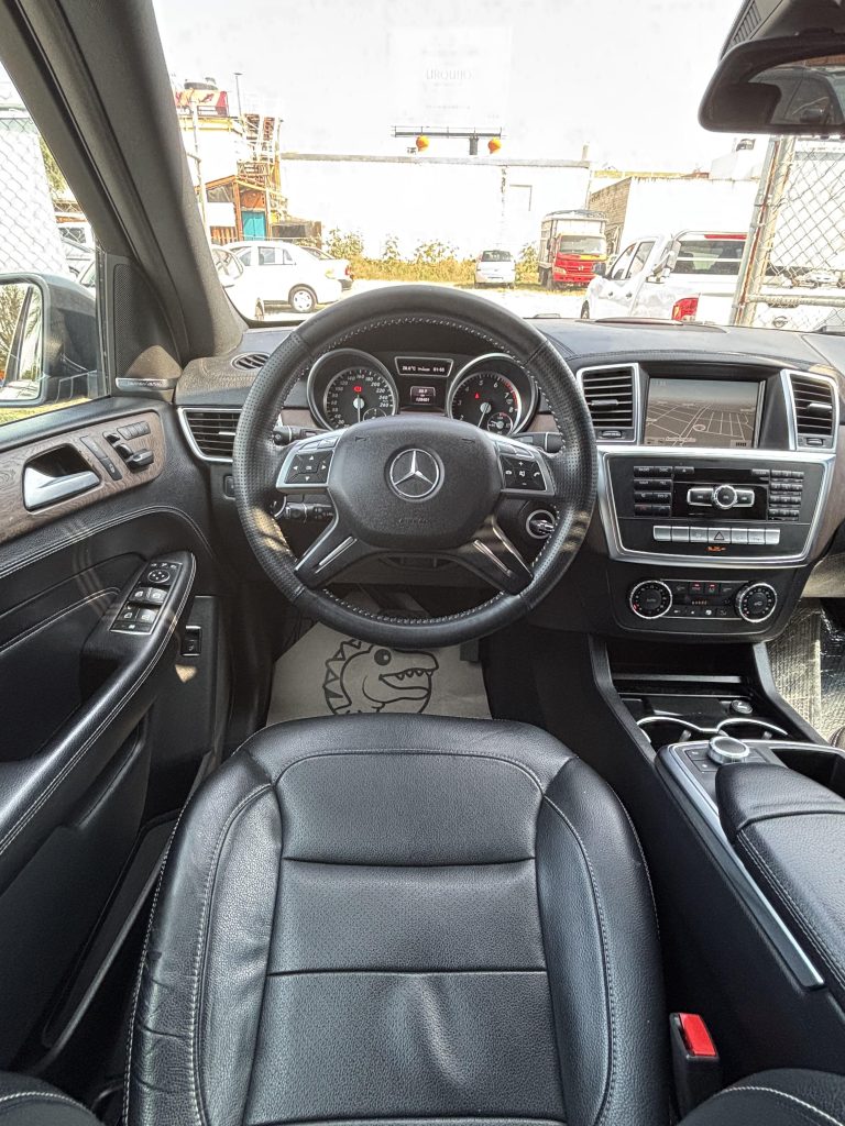 Mercedes-Benz ML 350 Sport 2013