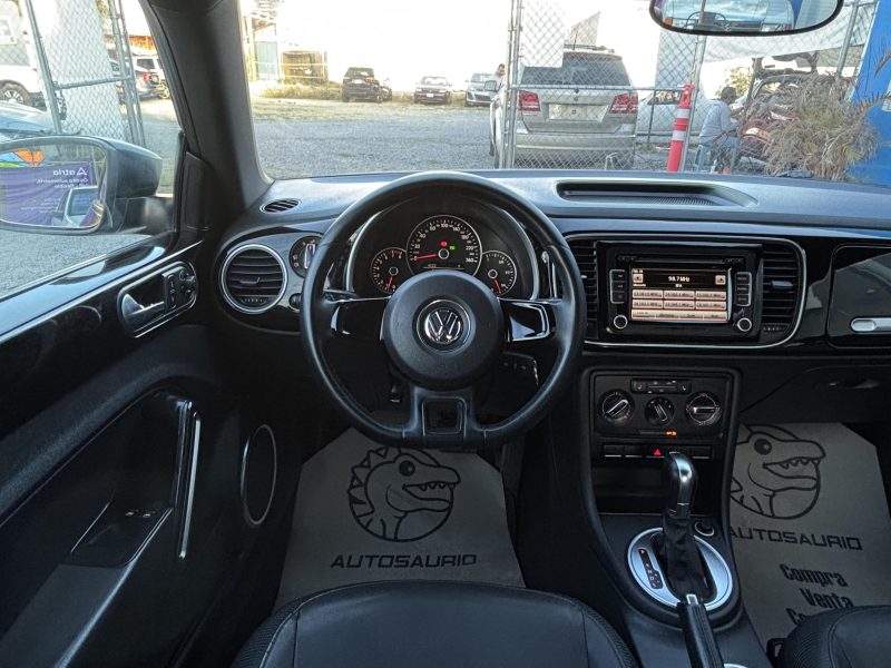 Volkswagen Beetle Sport 2012