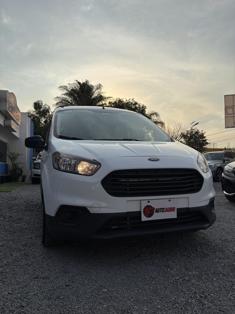 Ford Transit Courier Van 2023