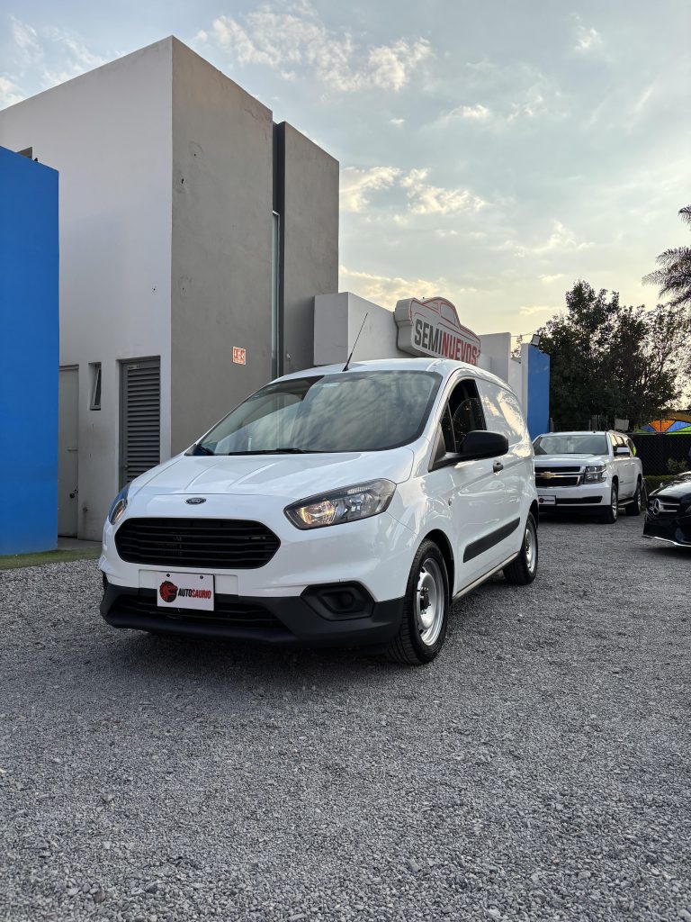 Ford Transit Courier Van 2023