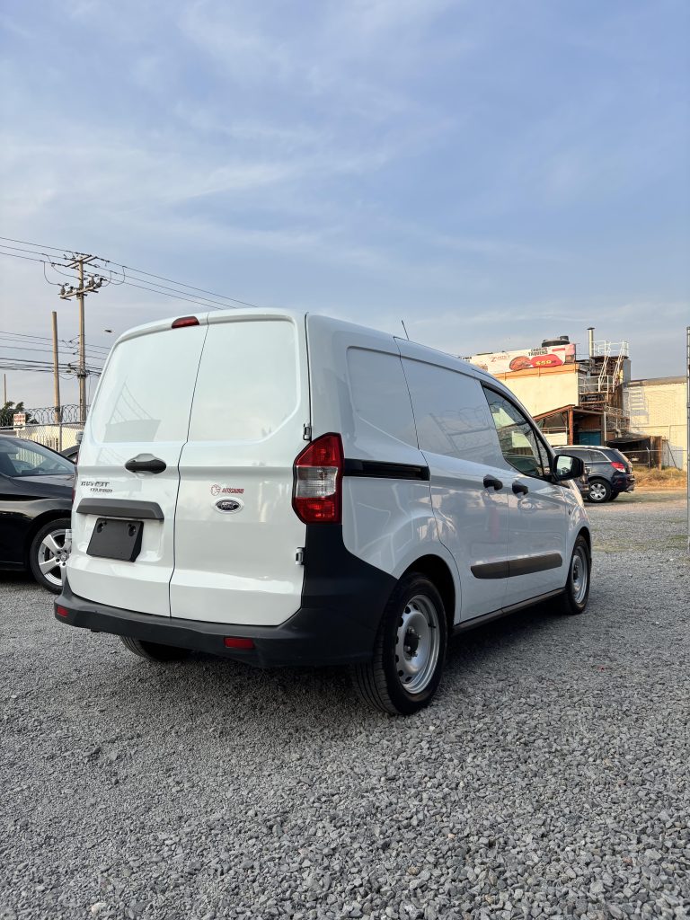Ford Transit Courier Van 2023