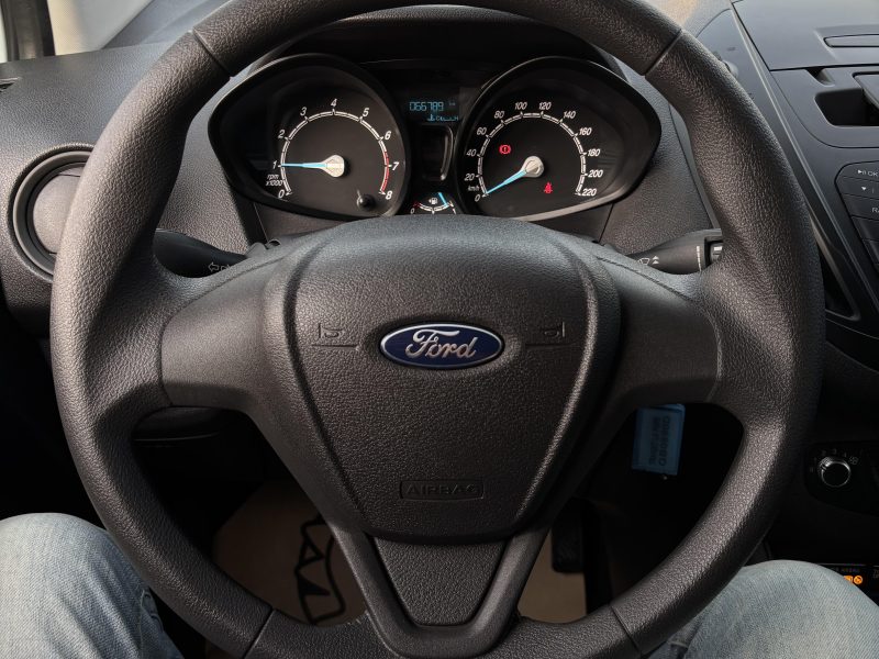 Ford Transit Courier Van 2023