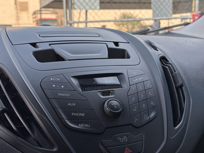Ford Transit Courier Van 2023
