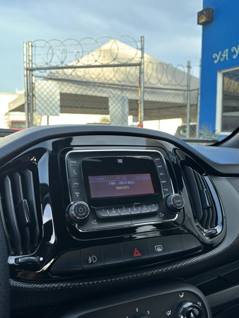 Fiat Uno Sporting 2019